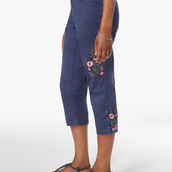 Embroidered Floral Lightweight Cargo Capri Cropped Pants Blue Size 18 - Picture 2 of 8